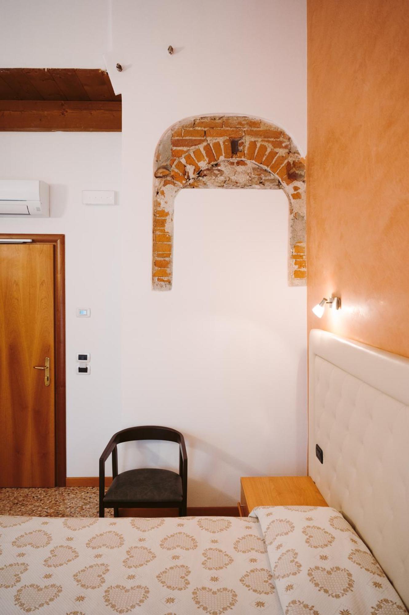 Hotel Roma تْشيتاديلاّ المظهر الخارجي الصورة